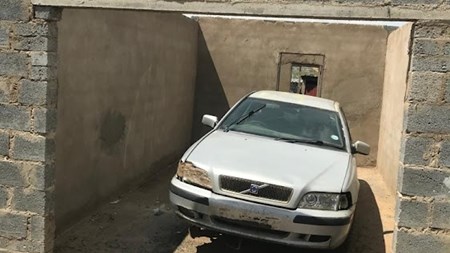 Four children found dead inside old car in Reitz | News Article