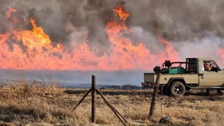 Noordwes: Brand onder beheer wat deur kragdrade veroorsaak is Noordwes: Brand onder beheer wat deur kragdrade veroorsaak is | News Article