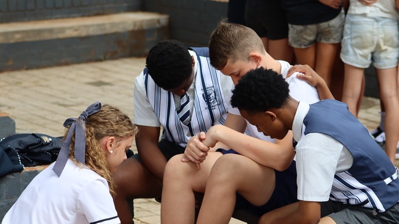 Wêreld gons oor Potchefstroomse matrieks wat voete was Wêreld gons oor Potchefstroomse matrieks wat voete was | News Article