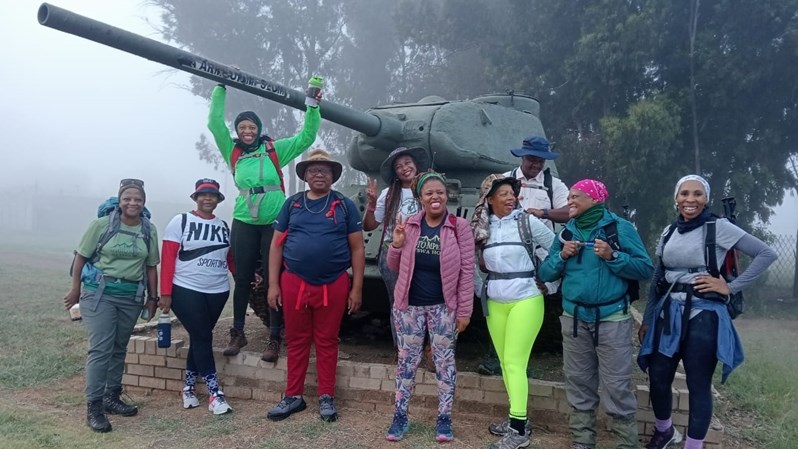 Bloemfontein hiking club steps up for disadvantaged learners | News Article