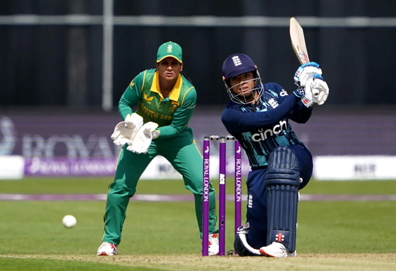 England secure series win against SA | News Article