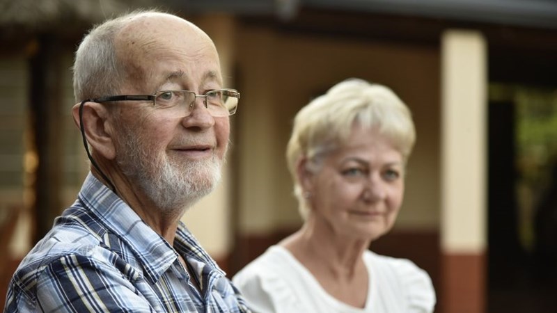 Geen wonde aan Danie Coetzee (75) se liggaam – lykskouer | News Article