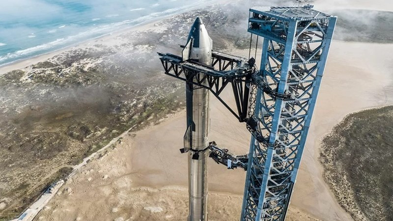 SpaceX to launch most powerful rocket ever built – UPDATE | News Article
