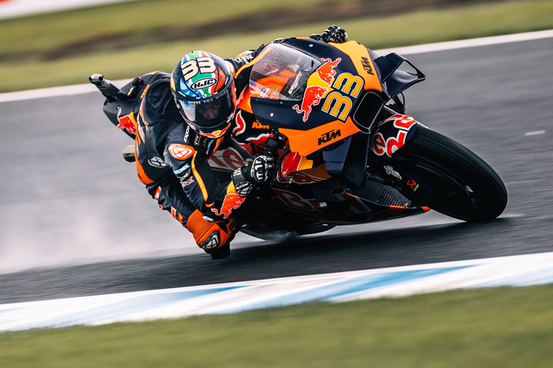 Binder takes second in Japan | News Article