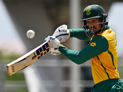 Proteas hope De Kock will continue playing T20 International cricket | News Article
