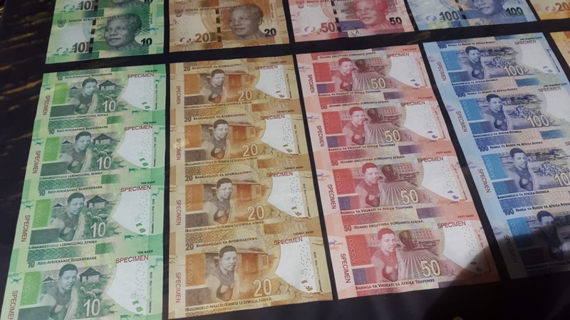 Verdagte lieg hom glo vas oor R4 800 se vervalste note | News Article