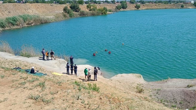 Search intensified to retrieve body behind Twin City Mall quarry Search intensified to retrieve body behind Twin City Mall quarry | News Article