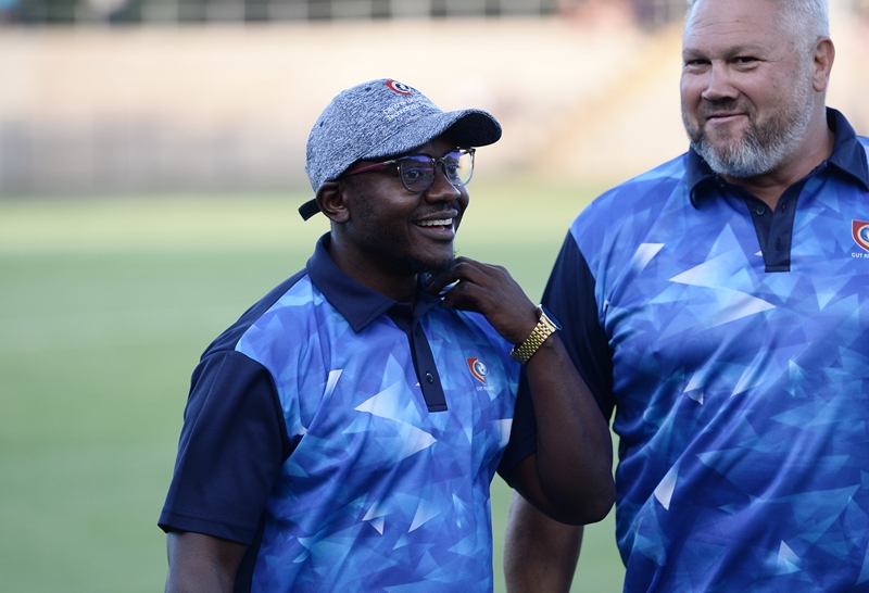 Ixias only focused on the Oranje Army | News Article