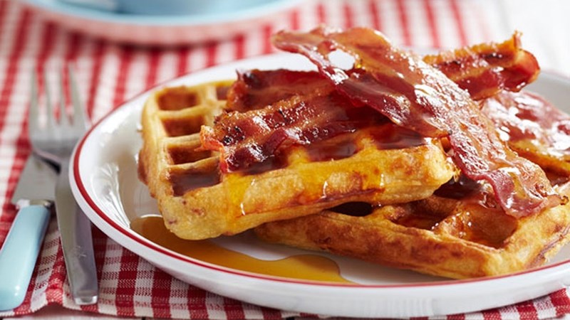 Your Weekend Breakfast Recipe - Belgian Waffles (with crispy bacon!) | News Article