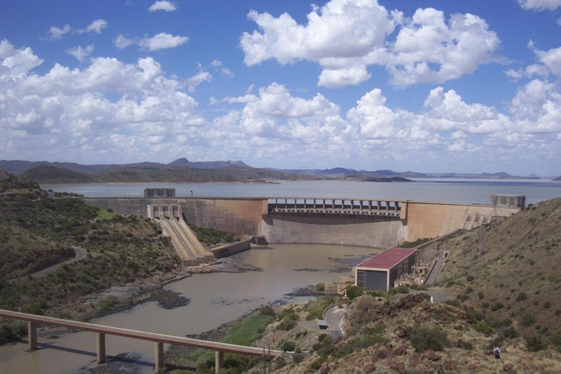 Vrystaatse damvlakke daal steeds | News Article