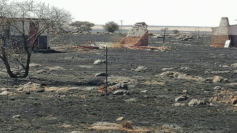 Vrystaatse boer praat oor verlede jaar se verwoestende velbrande op plaas  | News Article