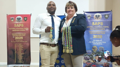 Polisie bevorder glo minder gekwalifiseerde kandidaat in Kimberley Polisie bevorder glo minder gekwalifiseerde kandidaat in Kimberley | News Article