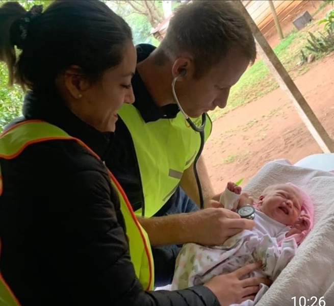Dokter met groot hart pak moeilike paaie na kinders in nood – VIDEO | News Article