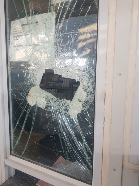 Thugs target Mphohadi Clinic again | News Article