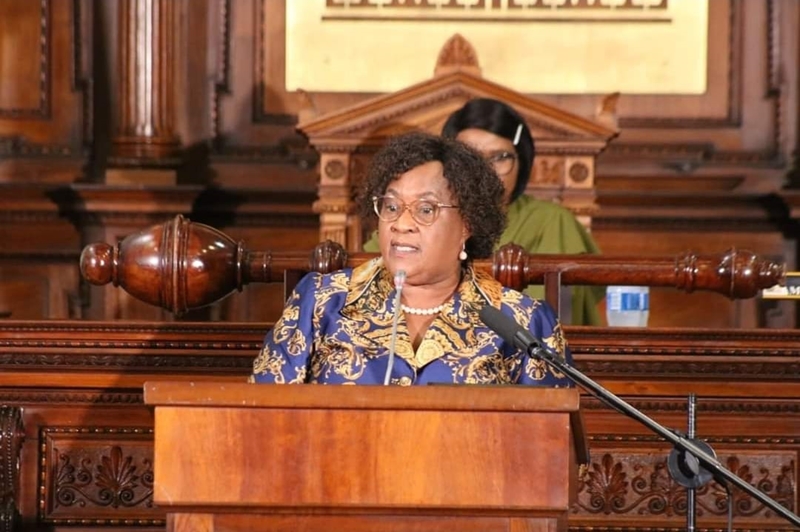 Opposition 'desperately clinging to the past' | News Article