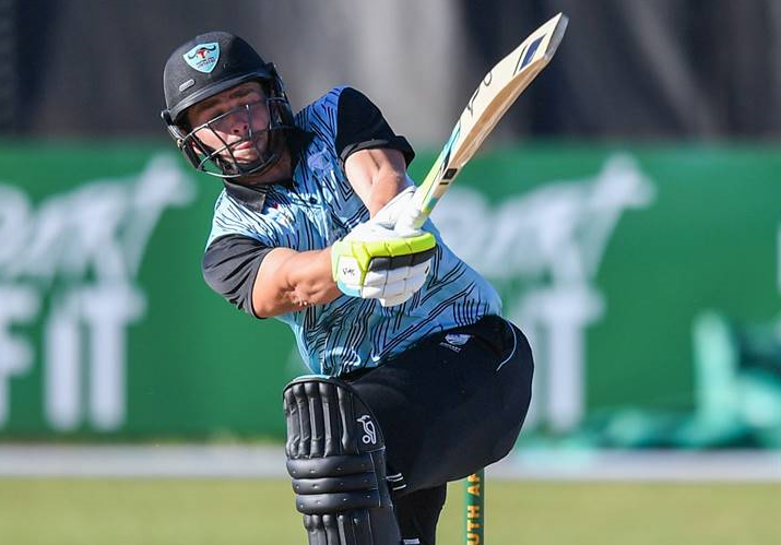 Marais blasts Iinyathi to bonus-point win | News Article