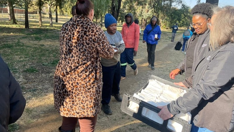 CMG honours Mandela Day with heartwarming 67 minutes soup and bread drive CMG honours Mandela Day with heartwarming 67 minutes soup and bread drive | News Article