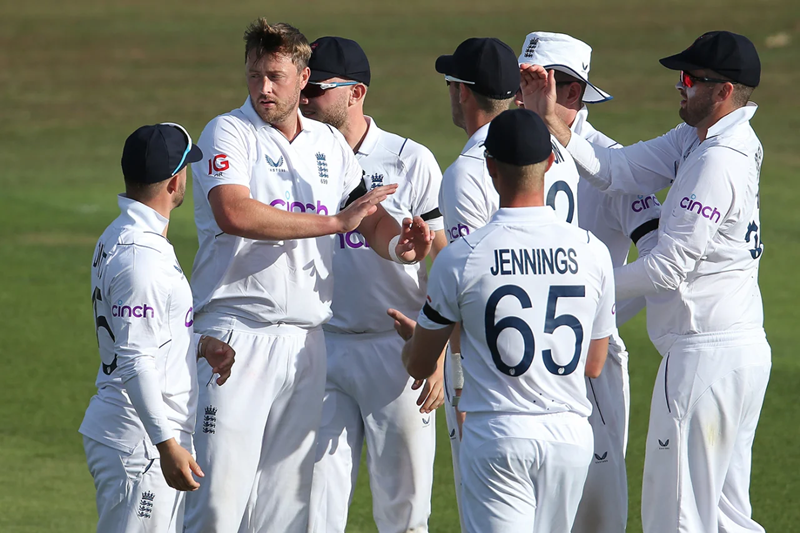 Stokes backs the return of Robinson | News Article