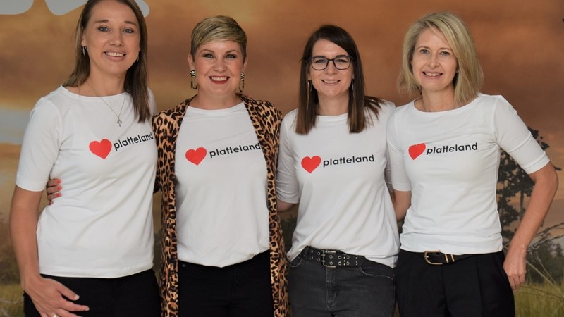 Wiele begin draai vir Lief Platteland-projek Wiele begin draai vir Lief Platteland-projek | News Article