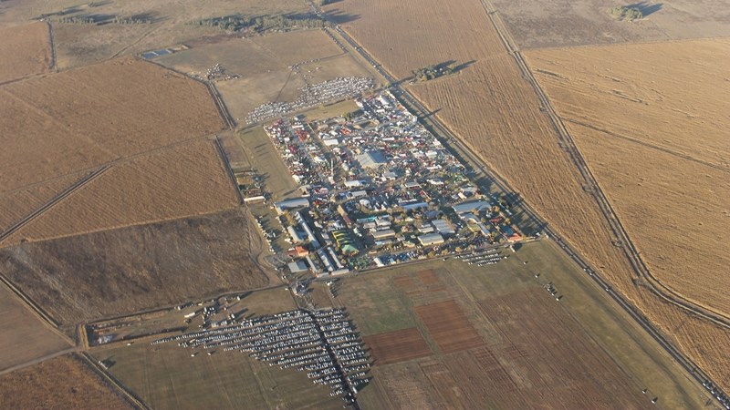 Landbounuus-podcast: NAMPO Oesdag om die draai! | News Article