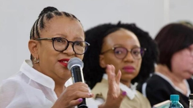 Free State premier addresses R708 road concerns Free State premier addresses R708 road concerns | News Article