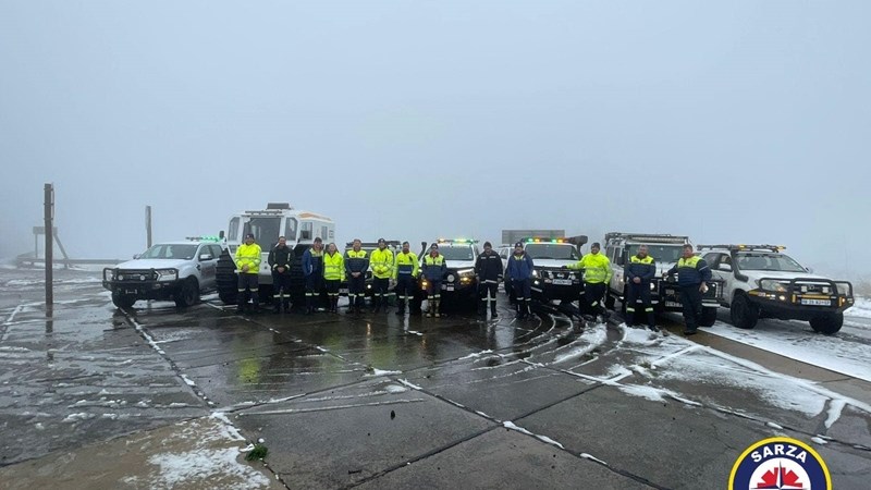 Sneeustorm: Sarza-reddingspan gryp in om mense op N3 te help Sneeustorm: Sarza-reddingspan gryp in om mense op N3 te help | News Article