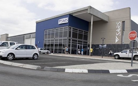 Vrou het glo belastingontduikers in Bloemfontein gehelp | News Article