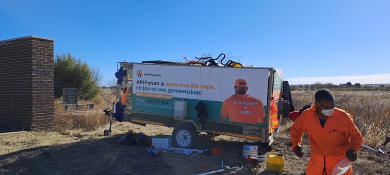 Magersfontein se Burgermonument skoongemaak | News Article