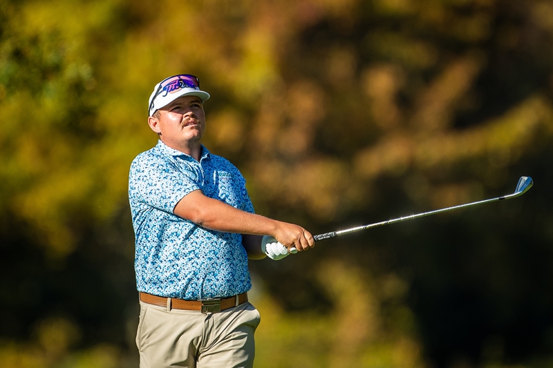 Albertse digs deep to lead Tournament of Champions | News Article