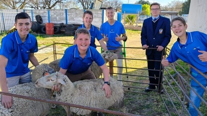 Goudveld-Hoërskool kweek landbouers Goudveld-Hoërskool kweek landbouers | News Article