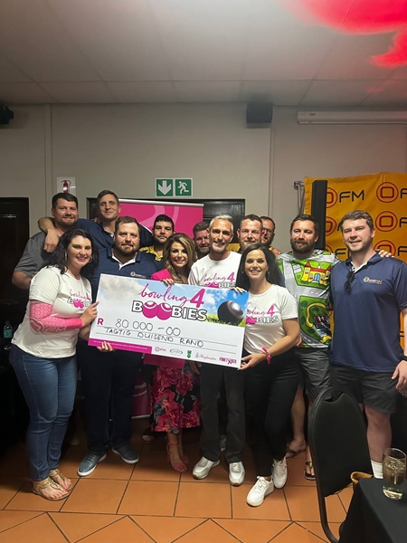 Bloemfontein ‘bowling for boobies’ ’n reusesukses | News Article