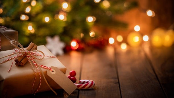 Afstand bring vreugde en verlange oor die Kerstyd | News Article