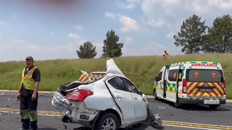 N3 closed after multiple vehicle crash in Free State | News Article