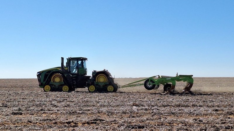 John Deere se nuwe vul is ’n bul! John Deere se nuwe vul is ’n bul! | News Article