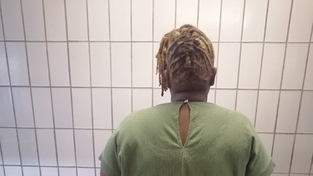 Upington: Amptenaar van Binnelandse Sake binnekort in hof weens korrupsie Upington: Amptenaar van Binnelandse Sake binnekort in hof weens korrupsie | News Article