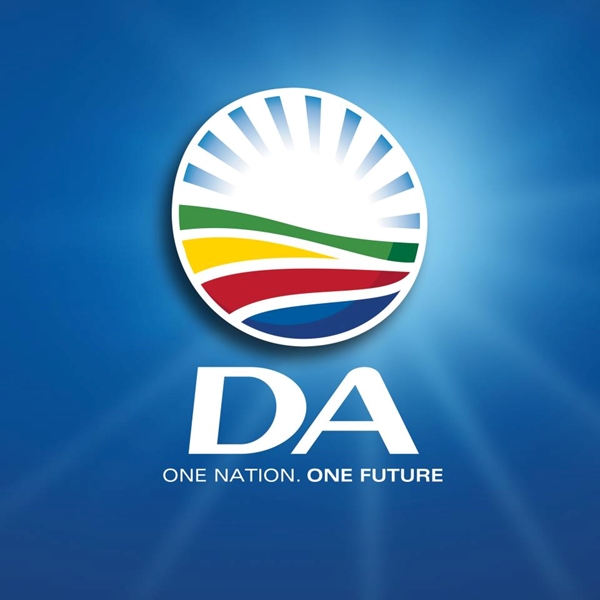 DA-leierskandidate maak groot beloftes | News Article