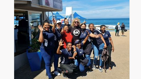 Mossel Bay waiter tipped R94k by American actress Mossel Bay waiter tipped R94k by American actress | News Article