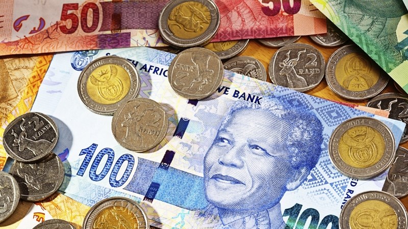 Free State municipal workers notified of late payments | News Article
