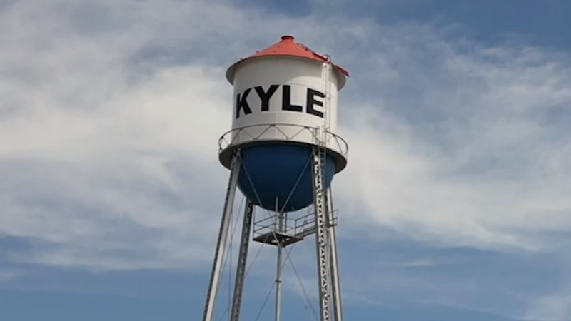 Weird Wide Web - Hi Kyle, Texas soek jou dringend | News Article