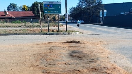 AfriForum nader Sanral ná munisipaliteit pad verniel voor NAMPO | News Article