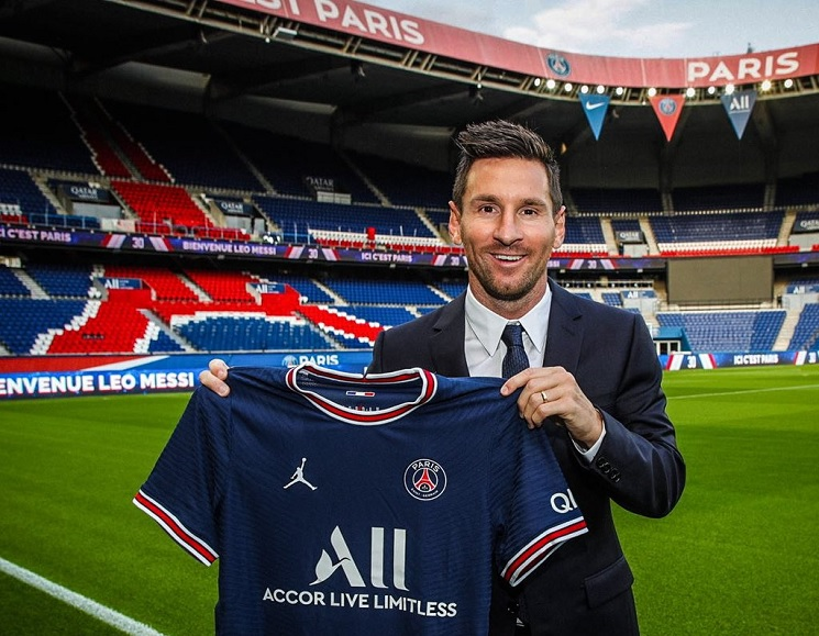 Argentine great Messi signs with PSG | News Article