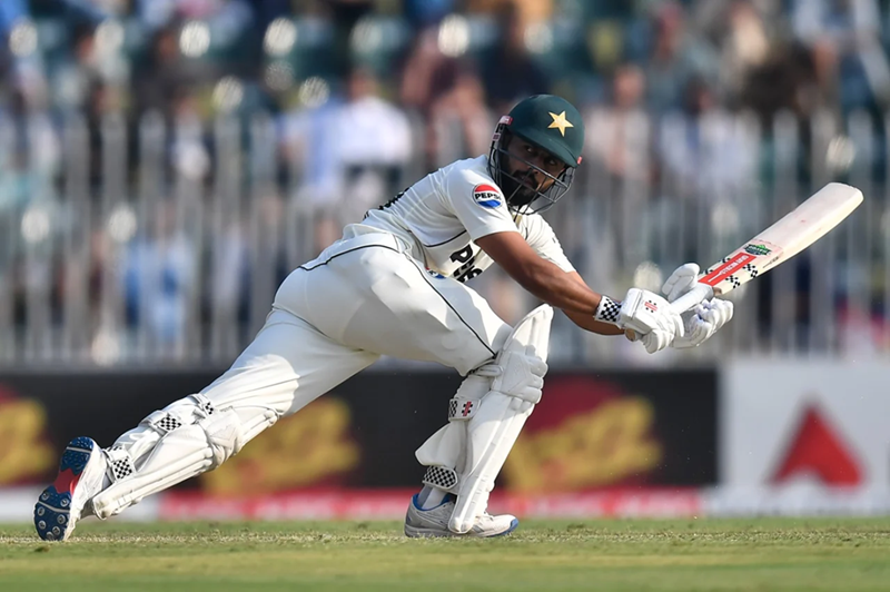 Pakistan ride their luck as honours end even on Day 1 | News Article