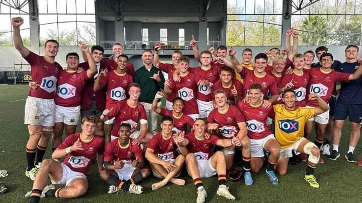 Paul Roos victorious in the rain against Grey College Paul Roos victorious in the rain against Grey College | News Article