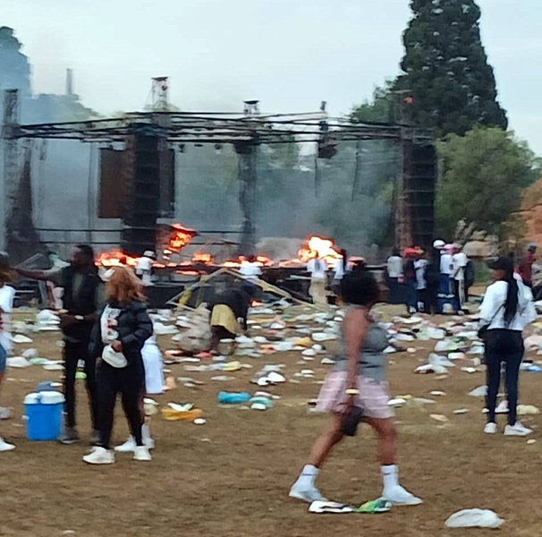 Skare brand verhoog af toe gewilde sangeres wegbly van Noordwes-fees | News Article