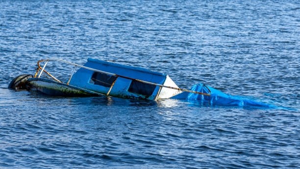 Man steeds vermis ná boot omslaan by Allemanskraaldam | News Article