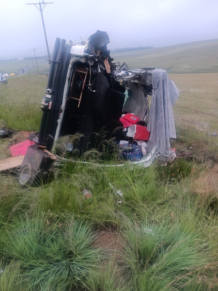 Eight killed in minibus taxi accident on the N3 near Harrismith; N3 reopened | News Article