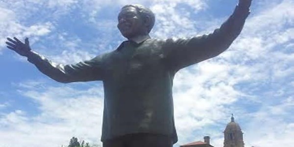 Madiba statue 'embracing' the nation Madiba statue 'embracing' the nation | News Article