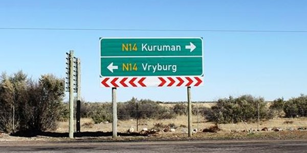 Kuruman community stop road construction | News Article