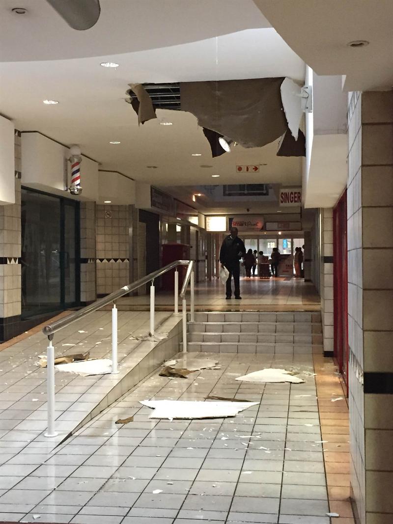 Photos: Flooding at Brandwag Centre in Bloemfontein after heavy rain | OFM