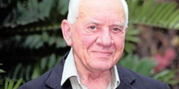 Zuma pays tribute to Ian Player Zuma pays tribute to Ian Player | News Article